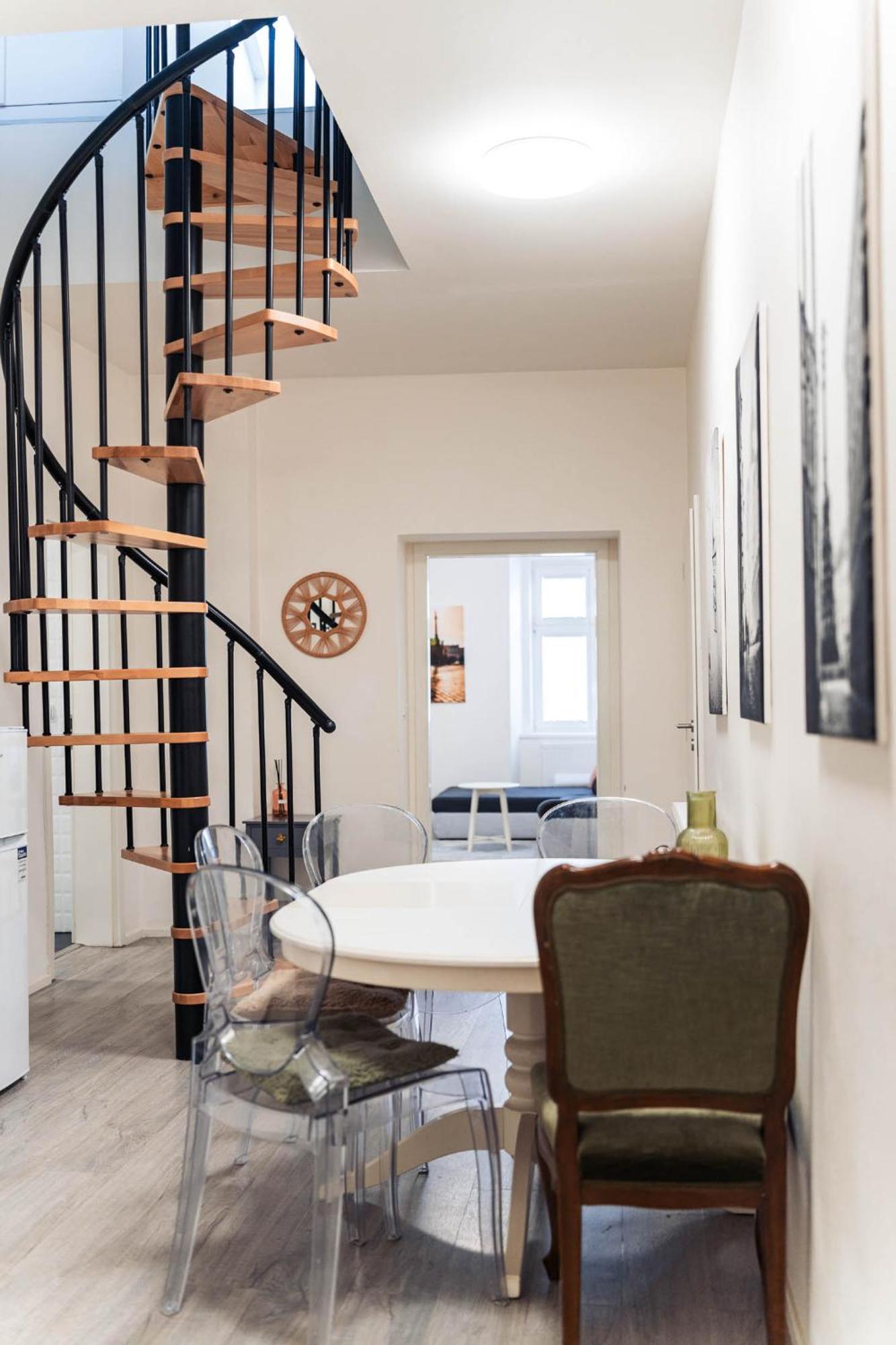 אולומוץ Silvie Apartments - Wurmova מראה חיצוני תמונה